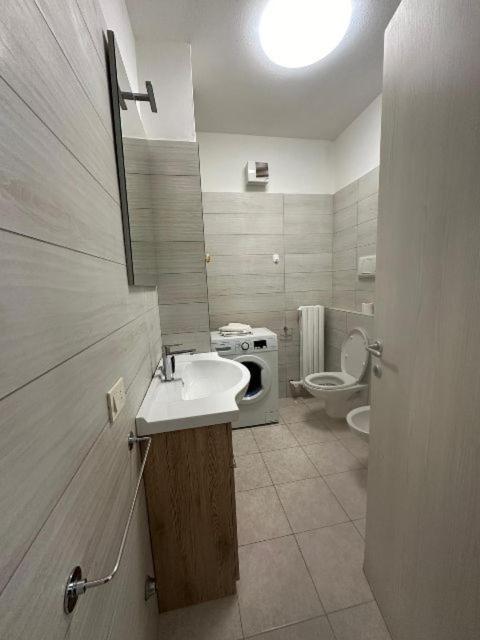 Appartamento Capolaterra Desenzano del Garda Exterior foto